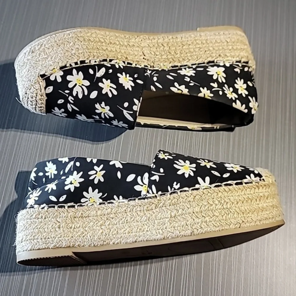 Forever Black Floral & Rope Platform Slides‎ Women's 7 NWT